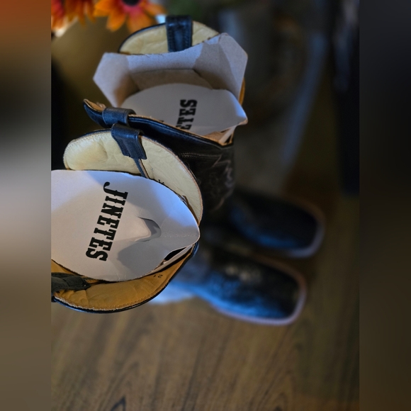 Tooled Cowboy Boots - Picture 7 of 8